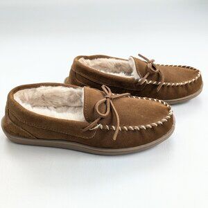 NWOT My Slippers Men's Suede Moccasin  Slippers Size 8 Tan